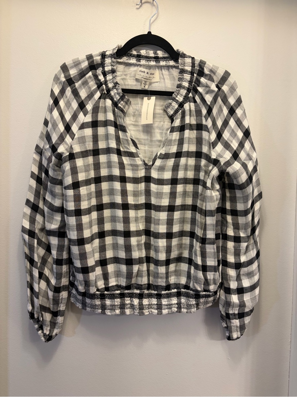 NWT Cloth & Stone Anthropologie Plaid Blouse Women's M Split Neck V Neck
